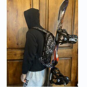$150 Burton Treble Yell Backpack Bandana Skateboard Snowboard Laptop Tablet NEW